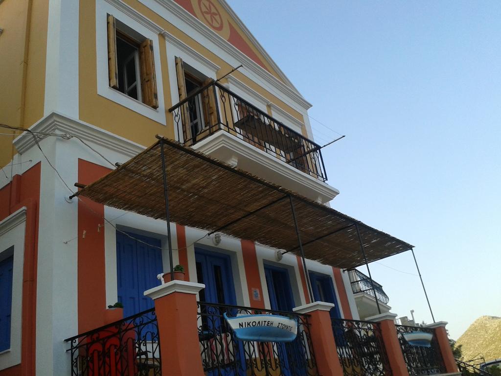 Nikolitsi Studios Сімі Номер фото